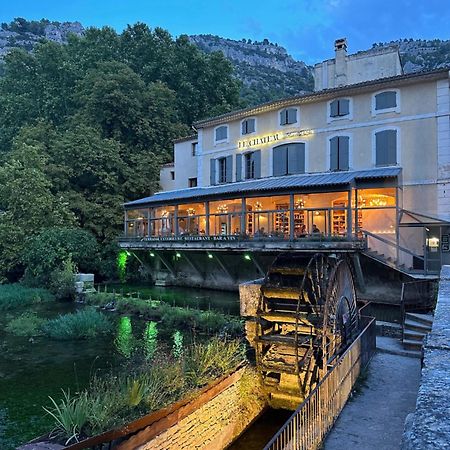 Le Chateau Olive Et Raisin フォンテーヌ・ド・ボークリューズ エクステリア 写真