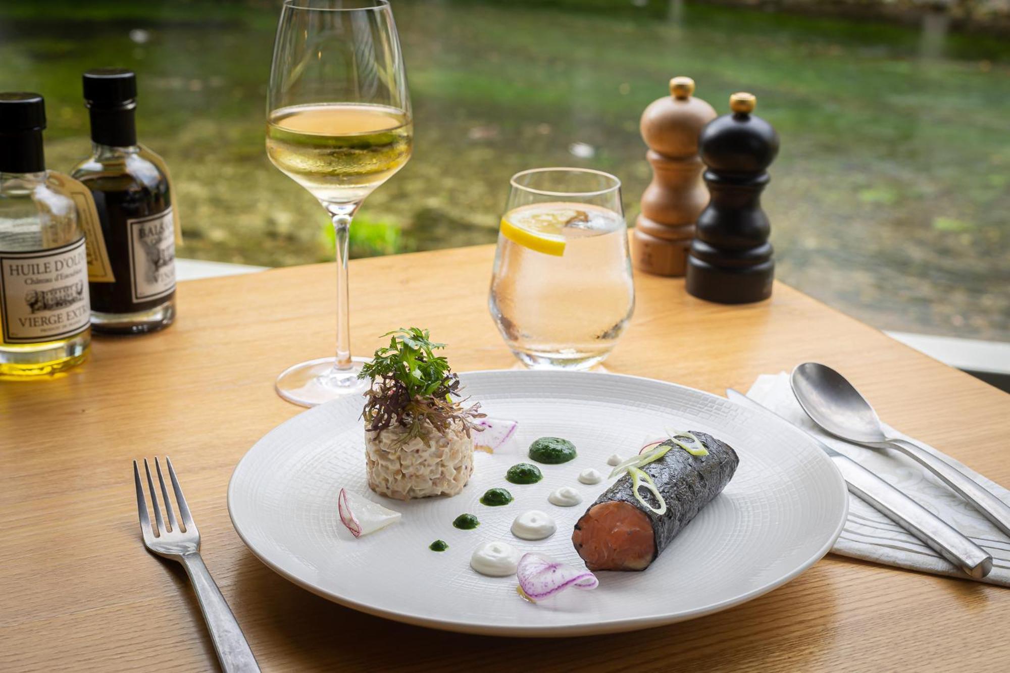 Le Chateau Olive Et Raisin フォンテーヌ・ド・ボークリューズ エクステリア 写真